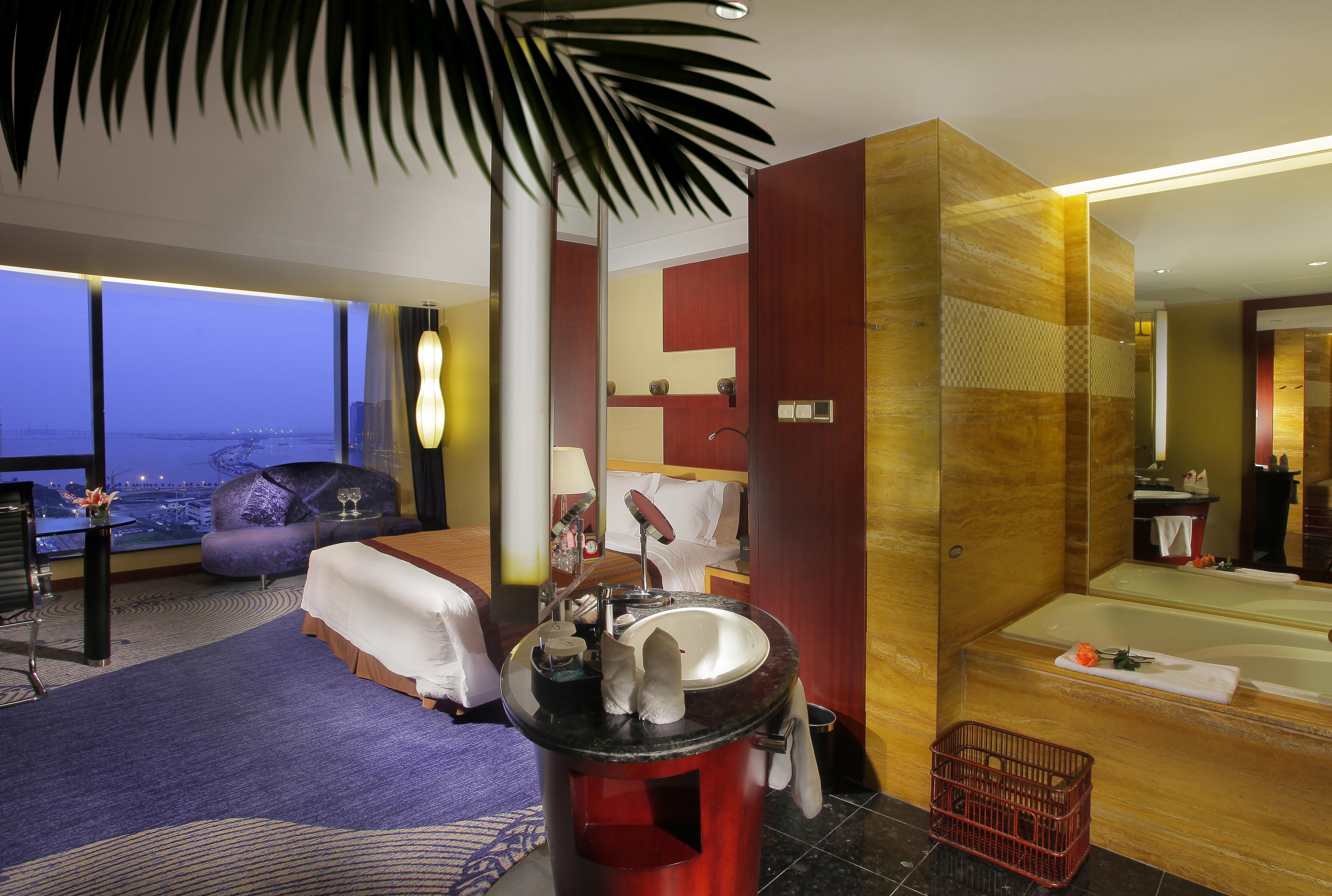 Zhuhai Charming Holiday Hotel-Free Welcome Fruit Plate Εξωτερικό φωτογραφία